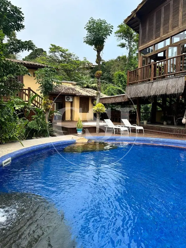 Casa à venda no Condomínio Ponta da Sela - Ilhabela/SP