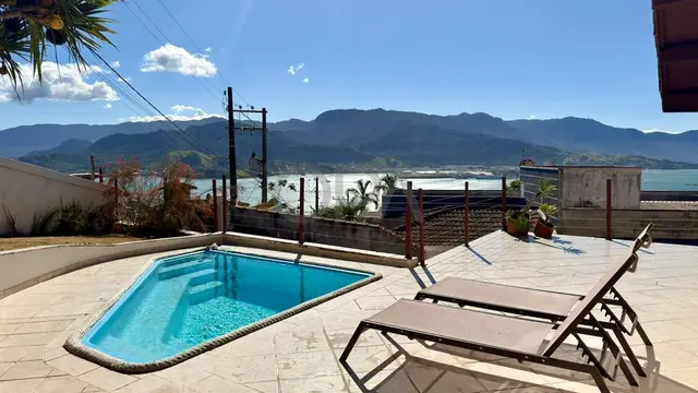 Vista para o mar, varanda gourmet e excelente distribuição no Piúva - Ilhabela/SP
