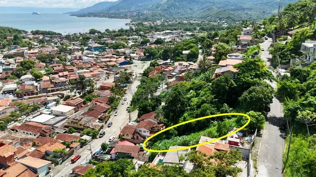 Terreno com vista para o mar em área residencial consolidada – Ilhabela/SP